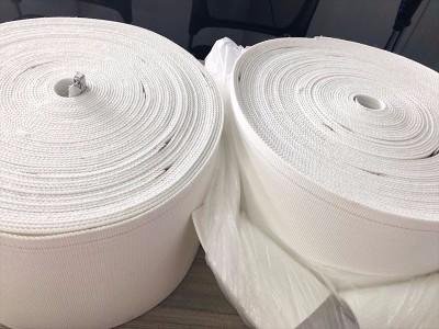 白色帆布輸送帶  帆布輸送帶材質(zhì)