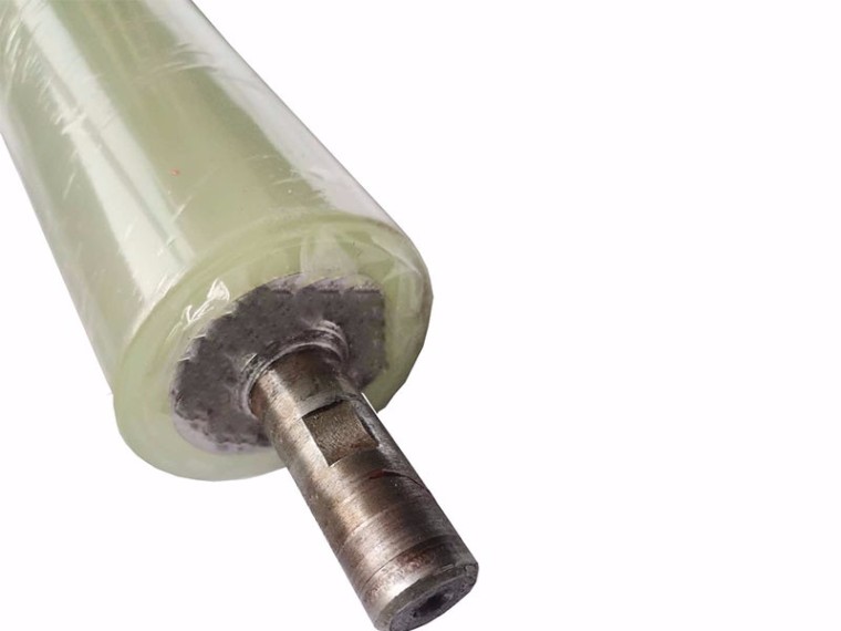 輸送機上的包膠滾筒有什么作用？