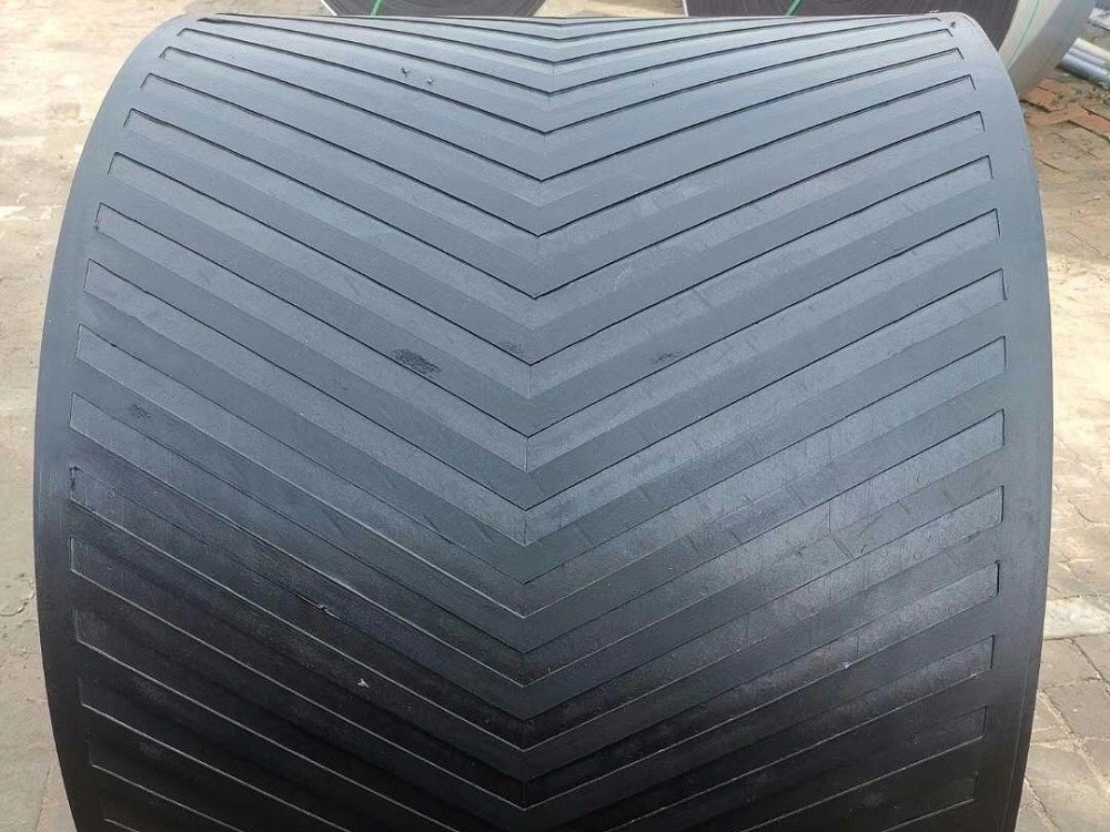 防滑橡膠輸送帶 橡膠裙邊輸送帶 防滑橡膠輸送帶 橡膠裙邊輸送帶